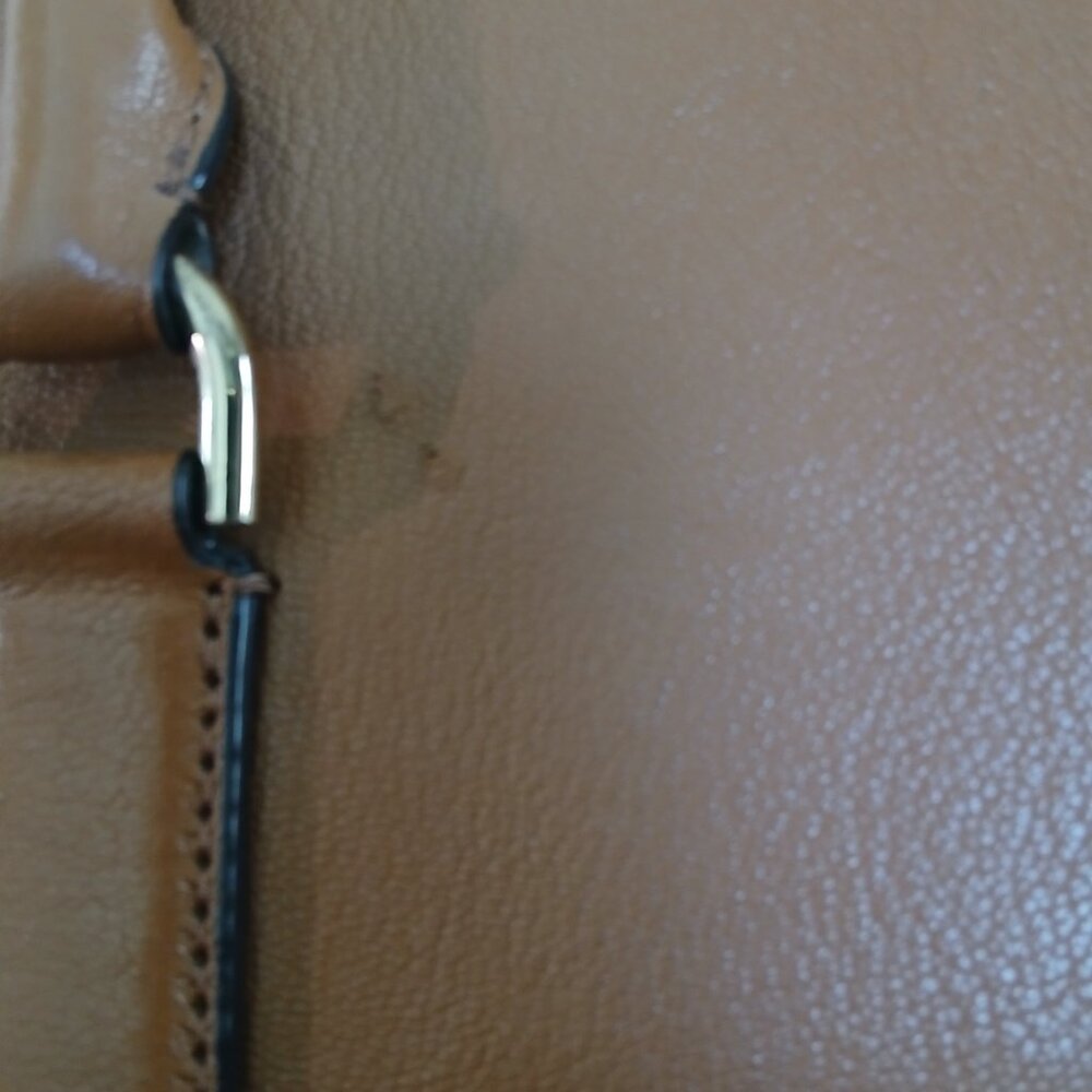 Michael Kors - Picture 3 of 4